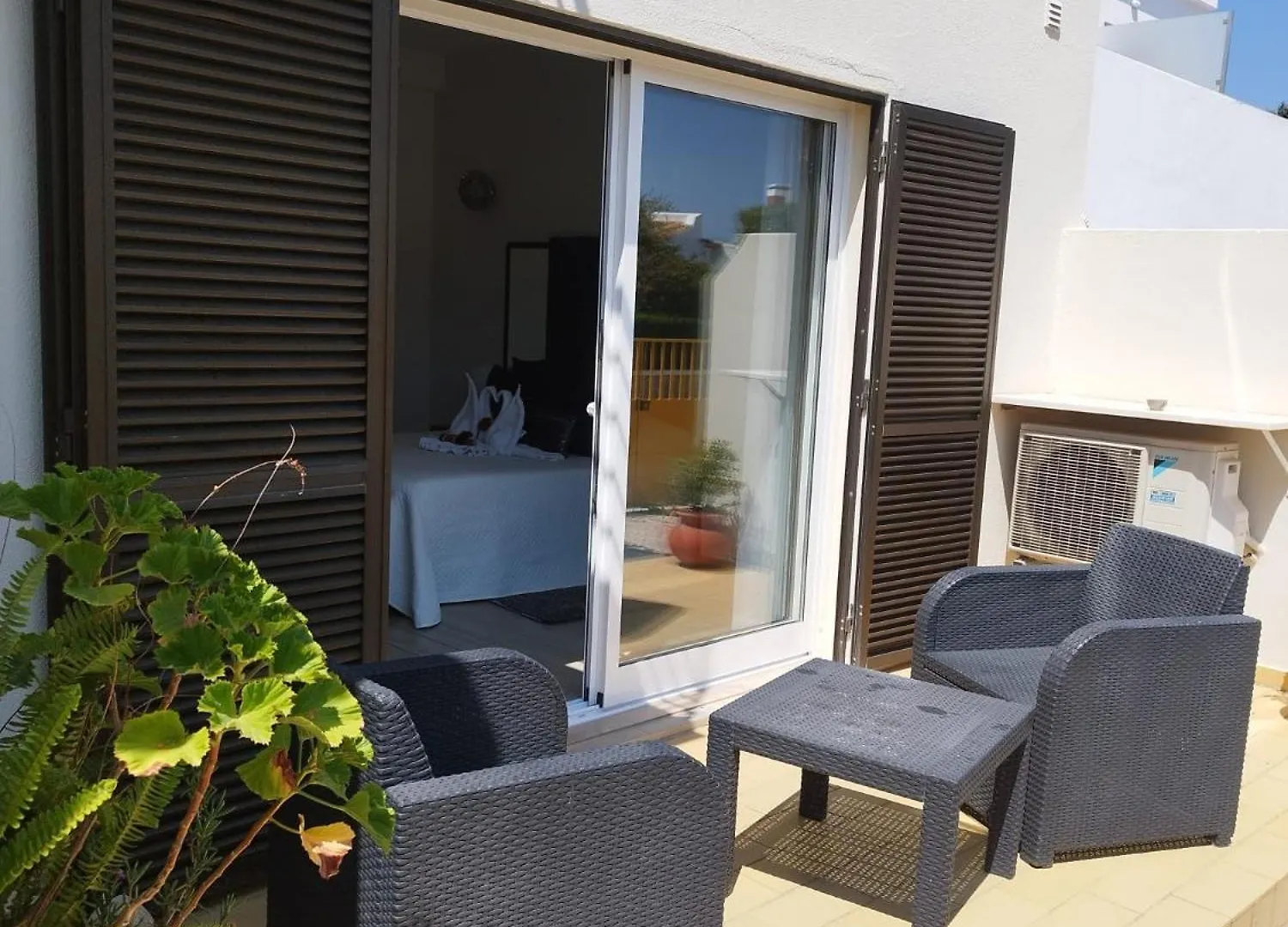 לאגוּ‏ש Sensations Guesthouse פורטוגל