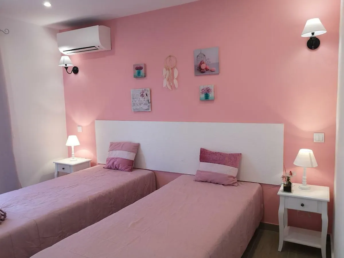 Sensations Guesthouse Lagos Affittacamere