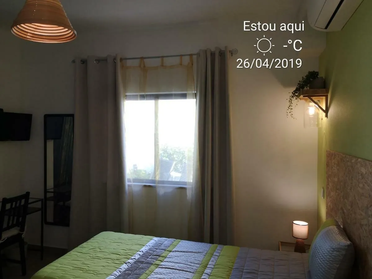 לאגוּ‏ש Sensations Guesthouse